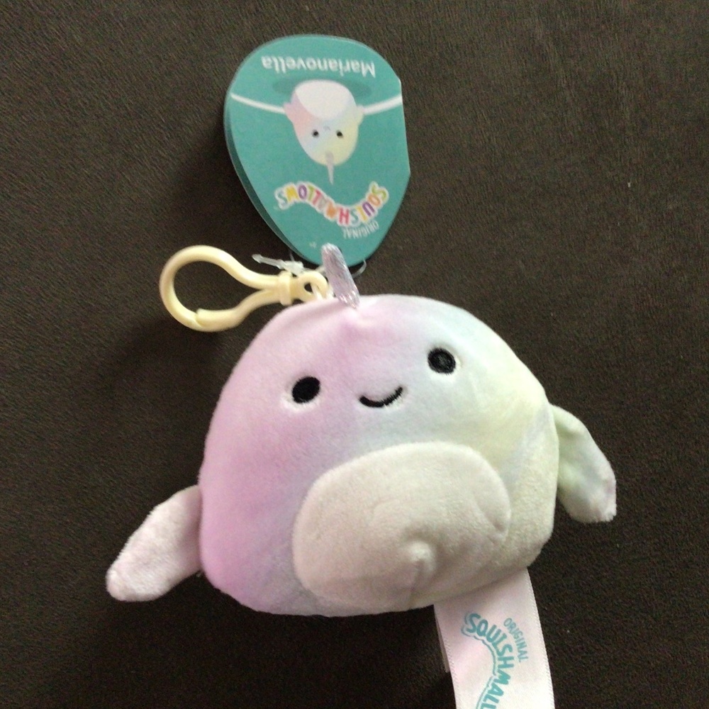 Squishmallows Marianovella narwhal clip